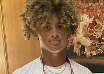Five Star Quarterback Julian Lewis Commits To Colorado